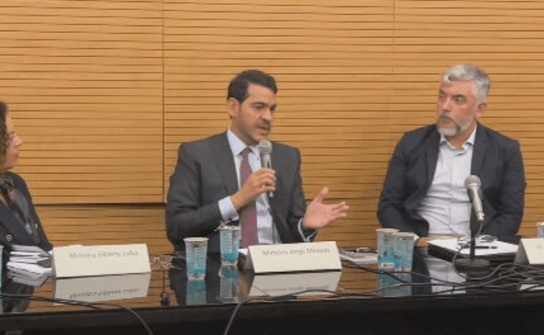 Messias: Bolsonaro promovia "domingueiras golpistas" e atacava Judiciário