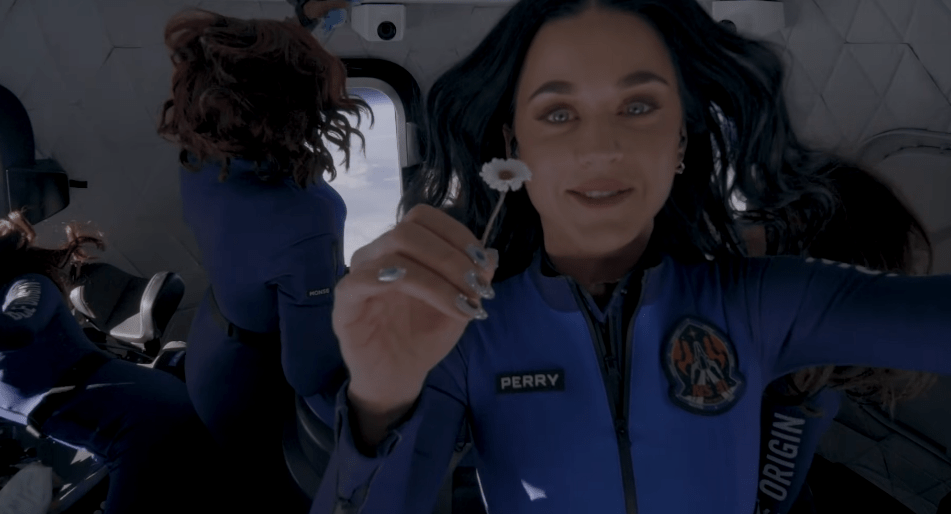 Viagem de Katy Perry ao espaço faz buscas por Blue Origin dispararem
