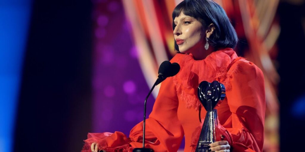 Lady Gaga no Rio: relembre os relacionamentos da cantora