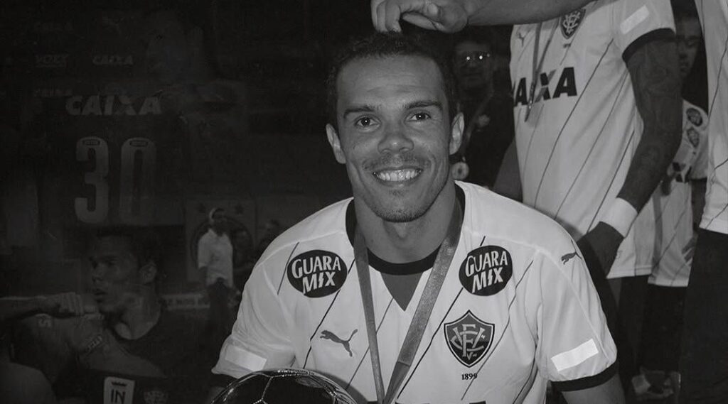 Morre aos 41 anos Leandro Domingues, ex-meia de Cruzeiro e Vitória