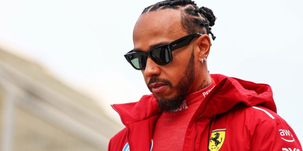 Hamilton reafirma confiança na Ferrari após desclassificação na China