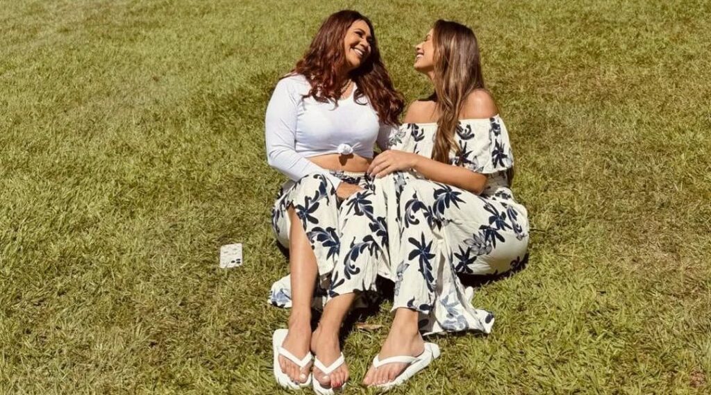 Lexa diz que relação com sua mãe mudou após perda de bebê