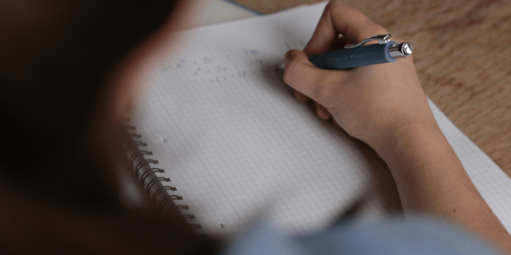 CAPES vai usar Pix para pagar bolsas de estudo na pós-graduação