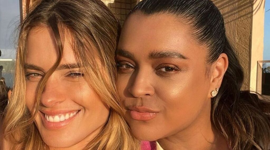 Carolina Dieckmann fala sobre amizade com Preta Gil: "Coisa de alma"