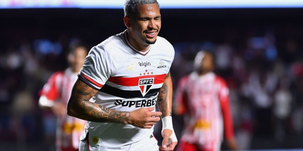 São Paulo x Náutico: acompanhe os lances do jogo da Copa do Brasil