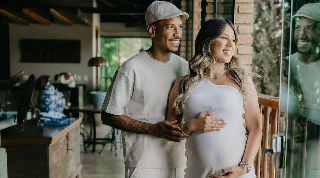 Primeiro filho de Matheus Pereira, do Cruzeiro, nasce em Belo Horizonte