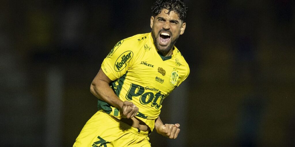 Mirassol amassa o Grêmio e vence a primeira no Brasileirão