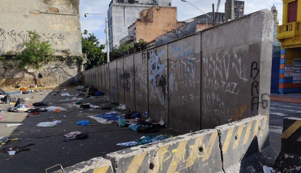Moraes rejeita ação do PSOL que pede demolição de muro na Cracolândia