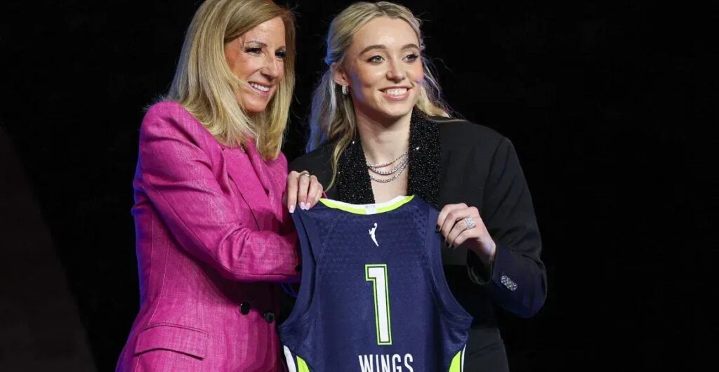 Paige Bueckers é primeira escolha no draft da WNBA após título