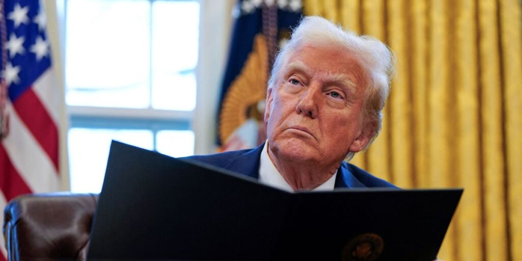 Waack: Trump não percebe o buraco que cavou para si