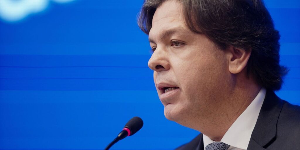 "Terei atuação técnica e responsável", diz novo ministro das Comunicações