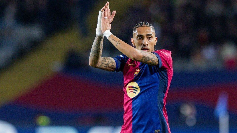 Raphinha e Yamal dão show, e Barcelona atropela o Borussia na Champions