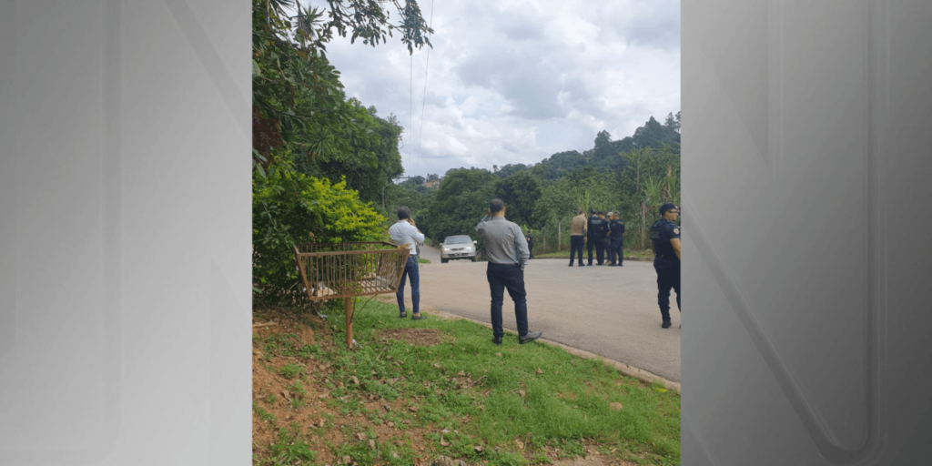 Caso Vitória: bateria de carro acaba durante reconstituição; defesa critica