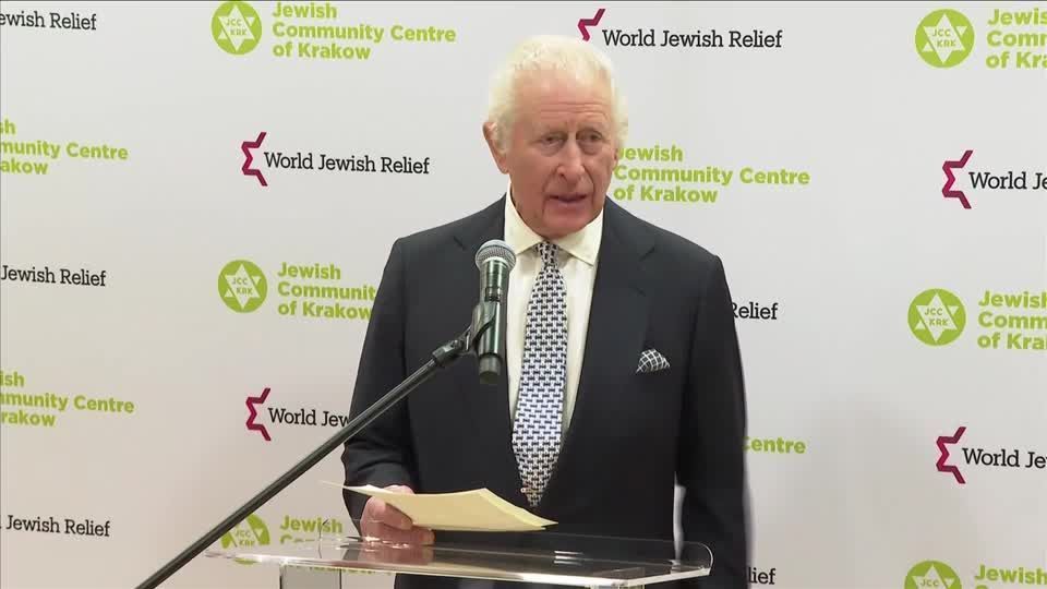 Rei Charles convida Trump para visita ao Reino Unido em setembro