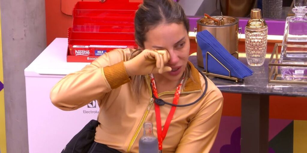 BBB25: Renata chora e diz que não sabe se fez tudo certo no reality