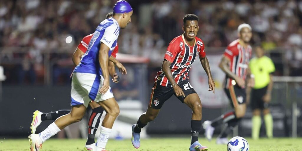 São Paulo é vaiado após empate com o Cruzeiro no Morumbis pelo Brasileiro