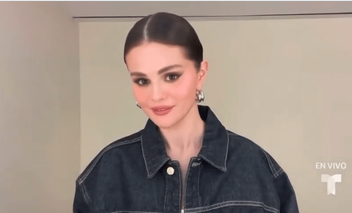 Selena Gomez ganha prêmio de "Mulher do Ano", mas não comparece à cerimônia