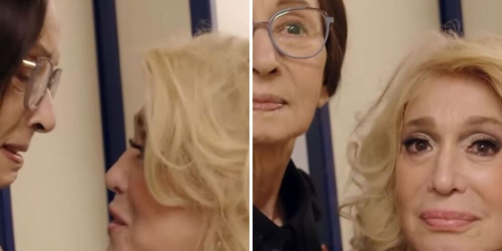 Joana Fomm se emociona em encontro de vilãs da TV; assista