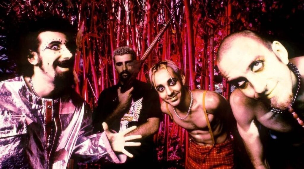 System Of A Down começa turnê que virá ao Brasil em maio; veja setlists