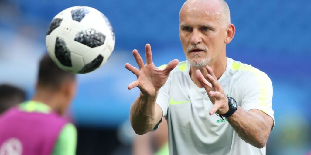 Taffarel teme futuro da Seleção Brasileira: “Me preocupa”