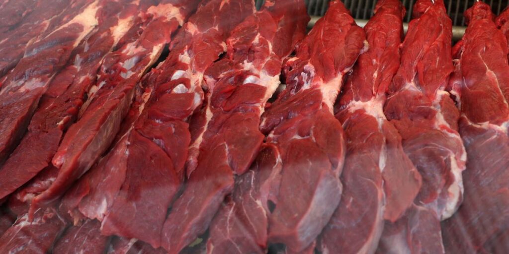 Carne bovina: Abiec avalia tarifas dos EUA, mas vê aproximação de parceria