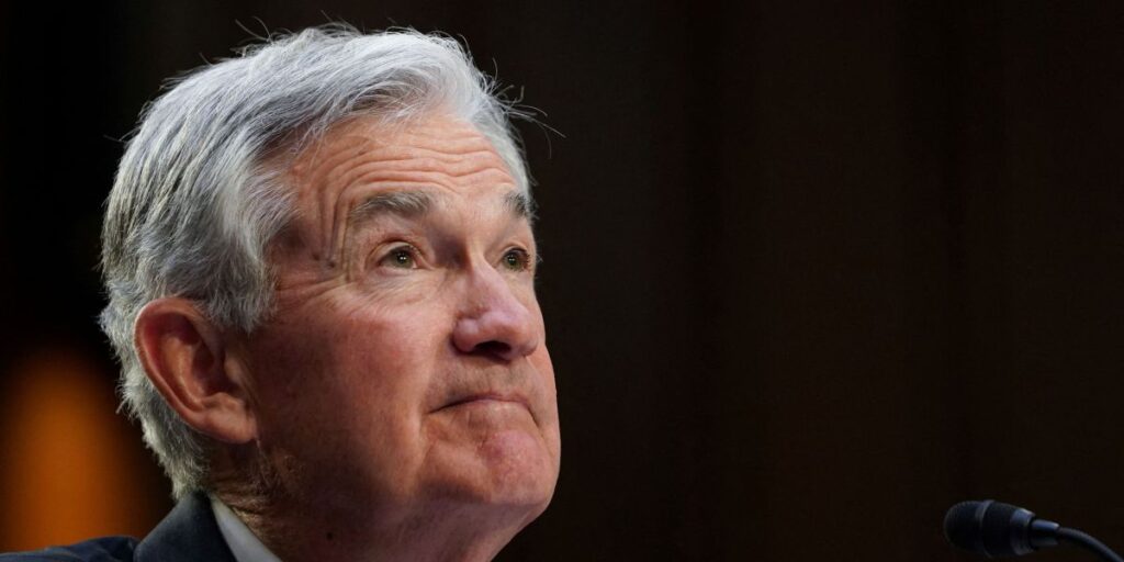 Trump discutiu demissão de Powell com possível sucessor, diz WSJ