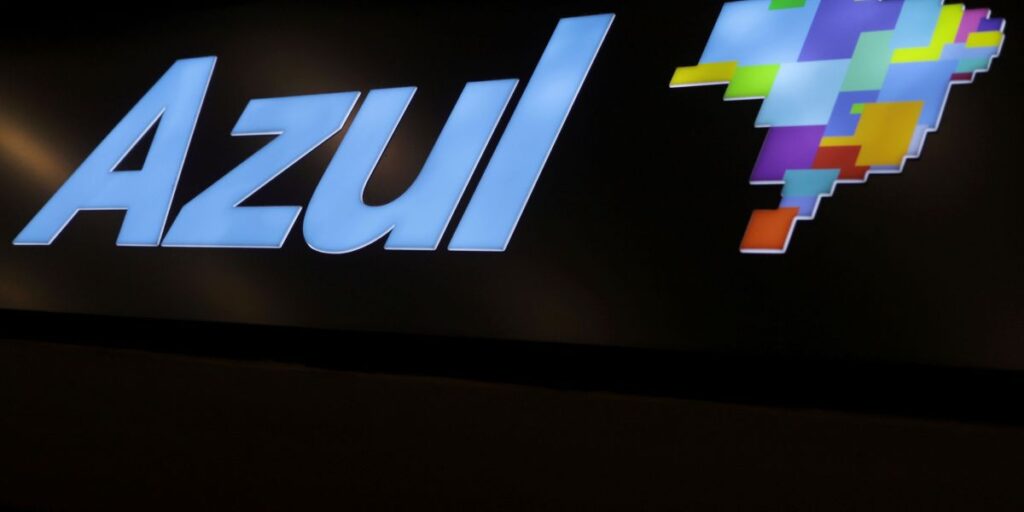 Azul anuncia acordo "suplementar" de acionistas