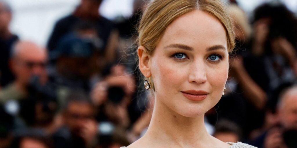 Jennifer Lawrence dá à luz segundo filho com Cooke Maroney, diz site