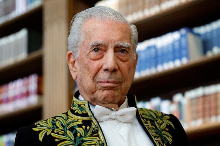 Morre o escritor peruano Mario Vargas Llosa, aos 89 anos
