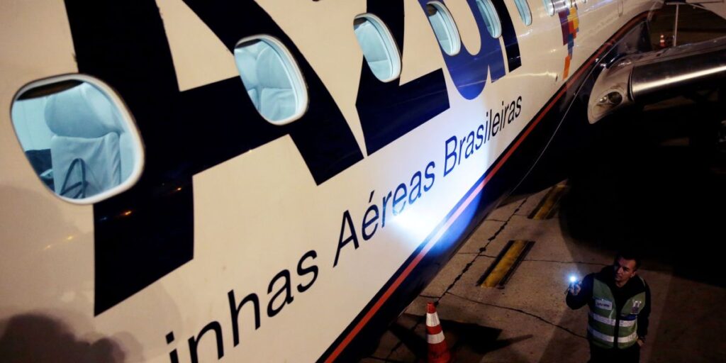 Azul confirma que oferta de ações movimenta R$ 1,6 bilhão