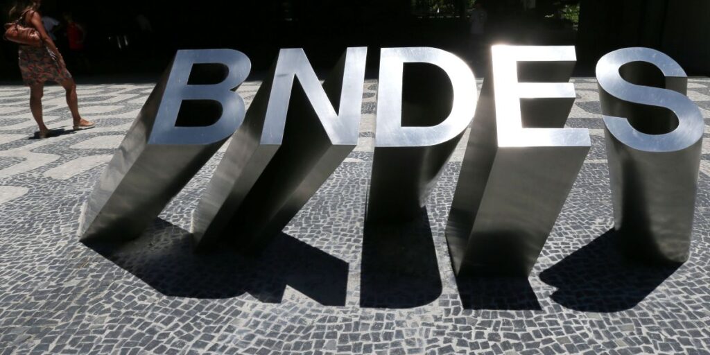 BNDES aprova R$ 30 mi para capital de giro à Chilli Beans