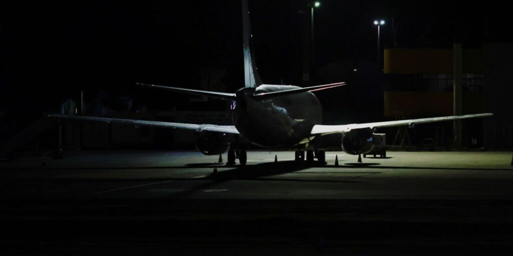 Senador quer criar lista para impedir criminosos de embarcar em voos