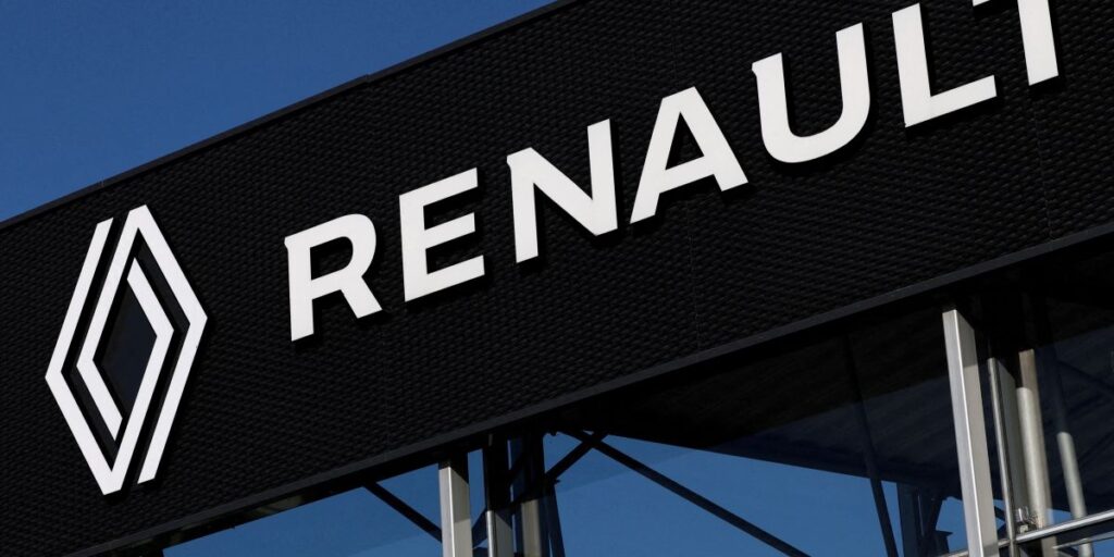 Renault tem queda na receita, mas mantém projeções para 2025