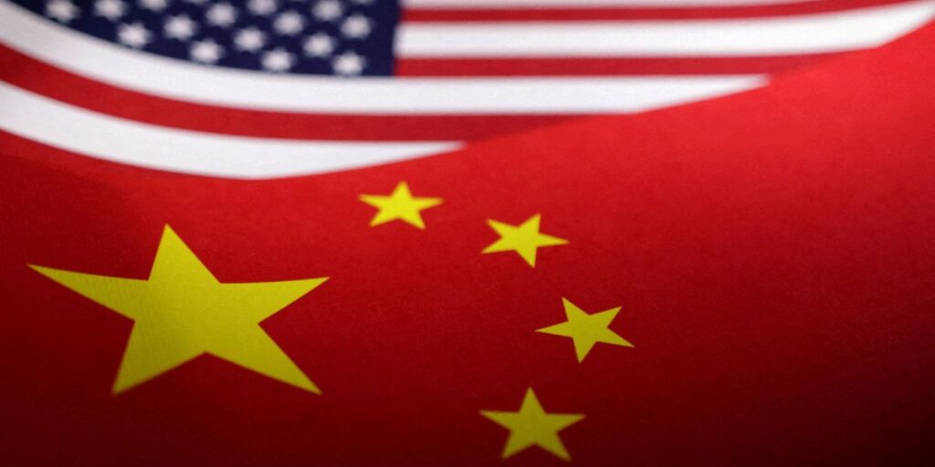 Bessent diz que tarifas sobre China "não são sustentáveis" a longo prazo