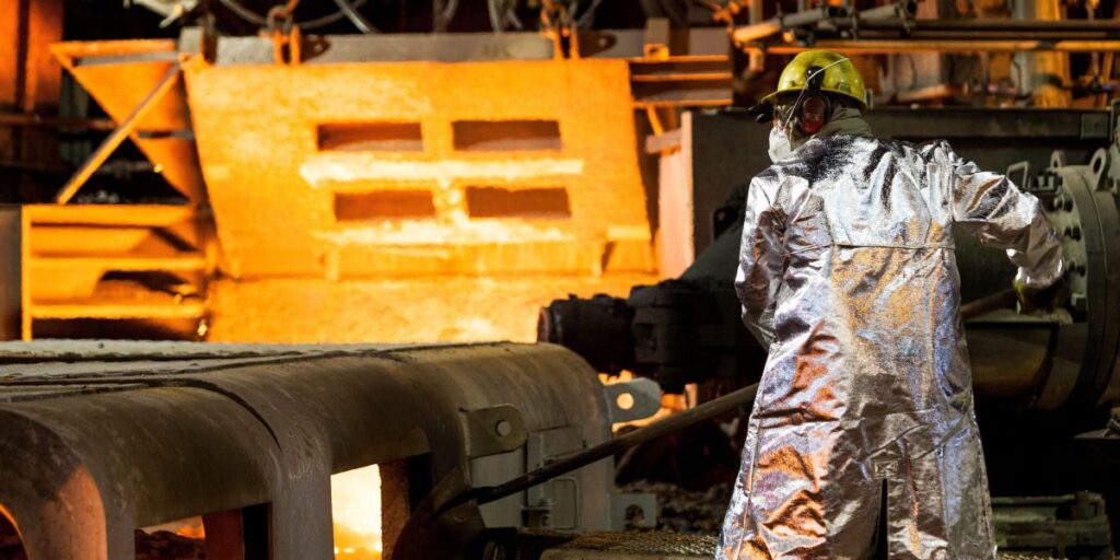 Usiminas eleva lucro a R$ 337 mi no 1º trimestre