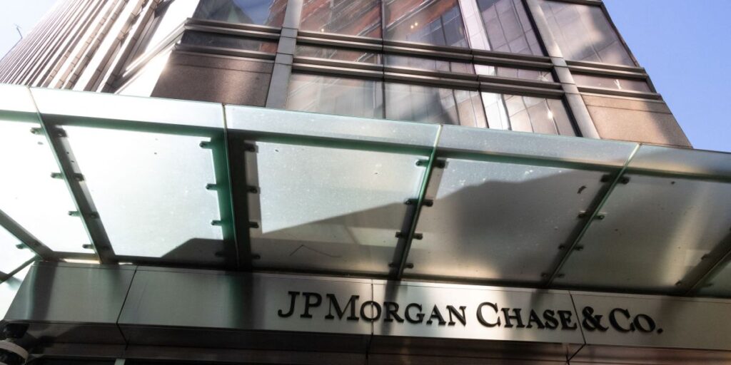 JPMorgan supera em lucro e receita no primeiro trimestre de 2025