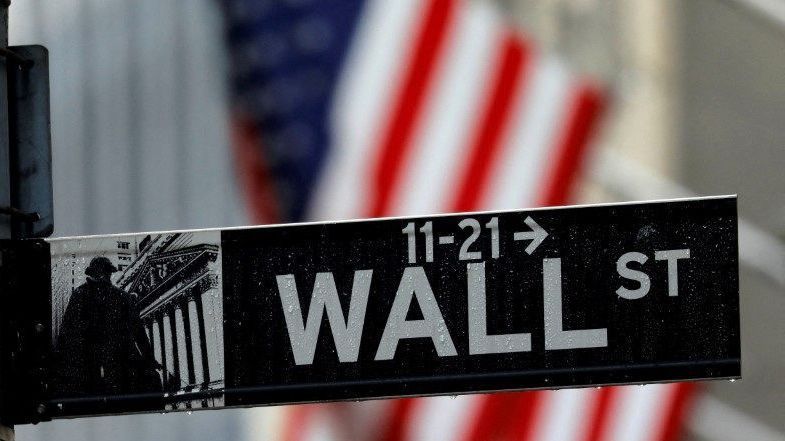 Bolsas de NY fecham em direções distintas; UnitedHealth despenca 22%