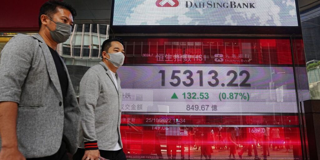 Índice de Hong Kong tem maior queda diária desde 1997 com guerra comercial