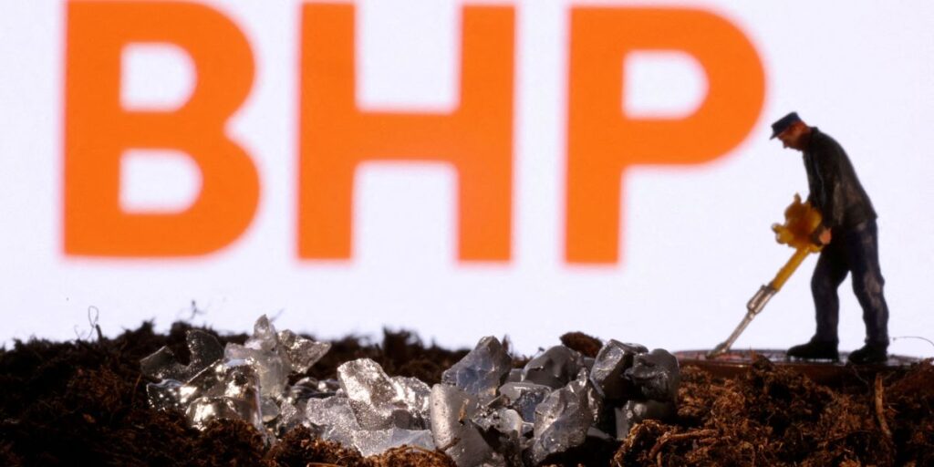 BHP faz alerta sobre guerra tarifária enquanto expande produção de cobre