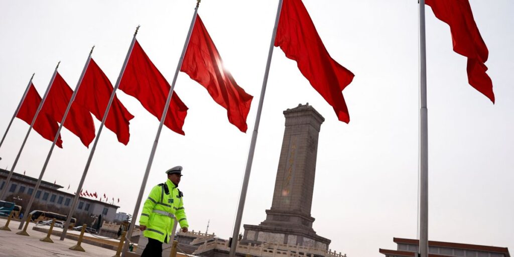 China aprova construção de 10 usinas de energia nuclear por US$ 27 bi