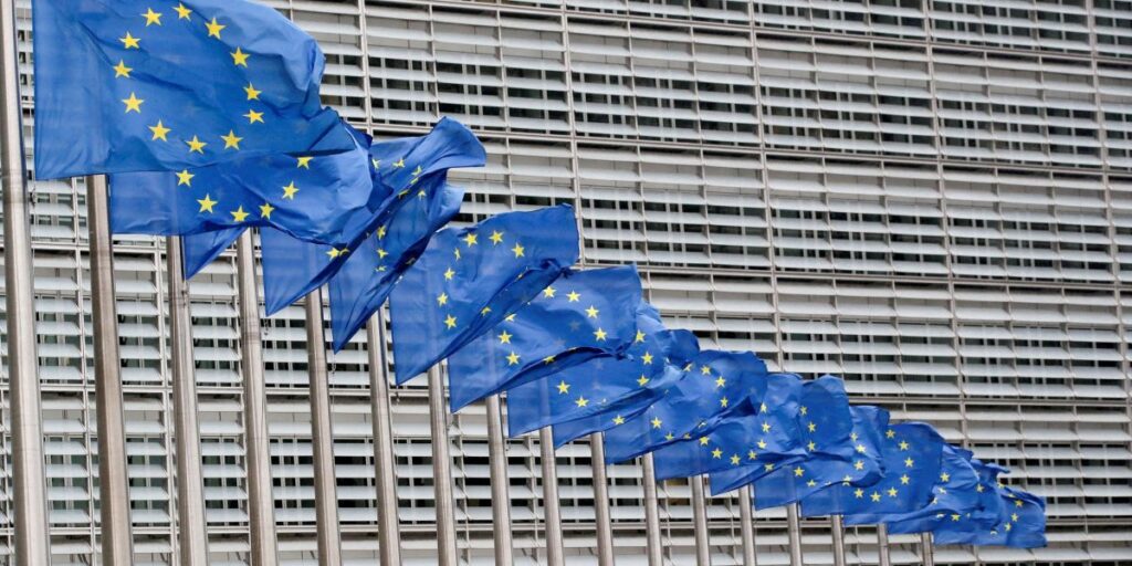 UE propõe tarifas de retaliação de 25% sobre algumas importações dos EUA