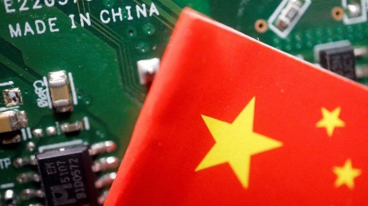 China barra termos "inteligente" e "direção autônoma" em anúncios de carros