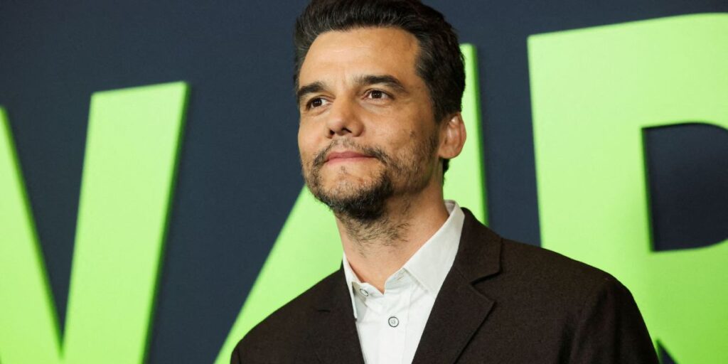 Em vídeo, Wagner Moura diz que Glauber Braga é alvo de perseguição política