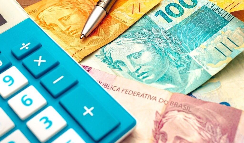 Ipea: Alimentos sobem, mas energia e transporte aliviam inflação em março