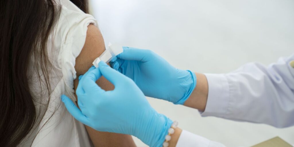 Ministério da Saúde planeja incorporar vacina contra chikungunya no SUS