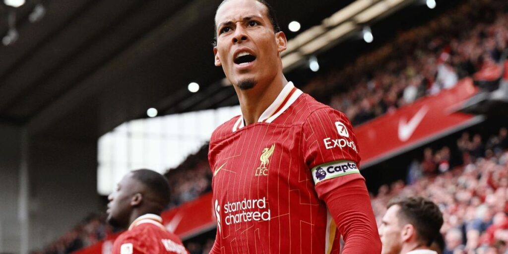 Liverpool vence o West Ham e encaminha título da Premier League