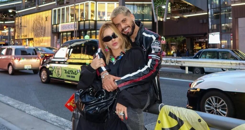 Virginia usa bolsa de mais de R$ 19 mil em viagem ao Japão; veja modelo