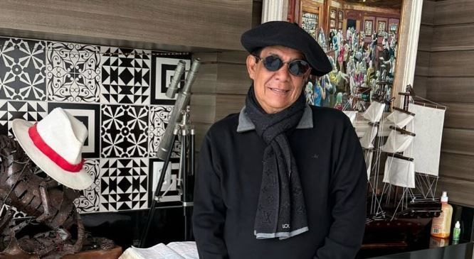 Zeca Pagodinho repercute na web com look fashion no frio; veja